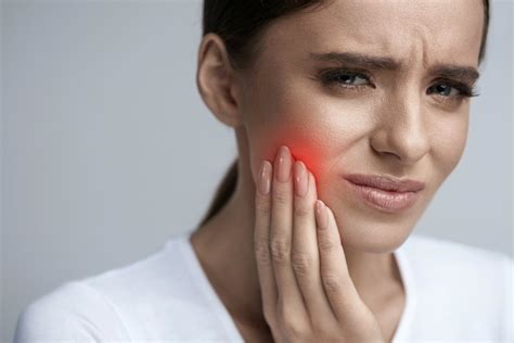 diş ağrısı tansiyonu yükseltirmi